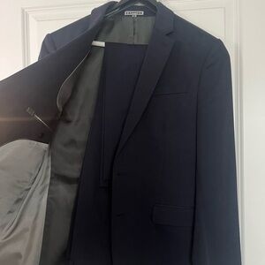 Men’s suit